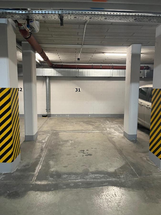 Apartament Z Garazem I Ogrodem Kolobrzeg Ngoại thất bức ảnh